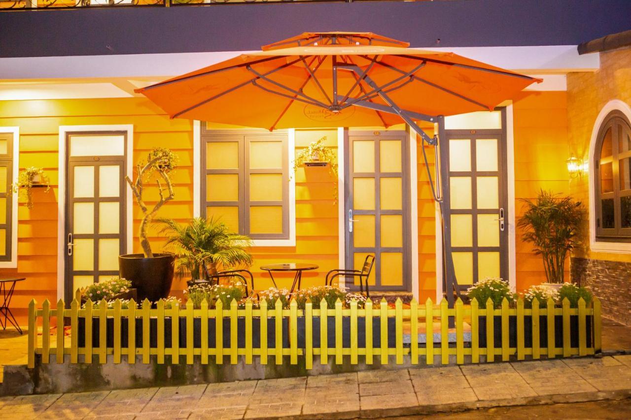 Steed Hotel דה לאט מראה חיצוני תמונה