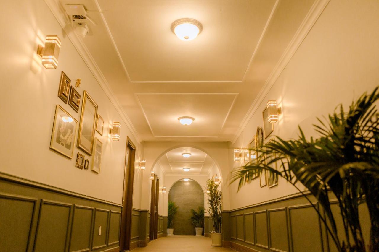 Steed Hotel דה לאט מראה חיצוני תמונה
