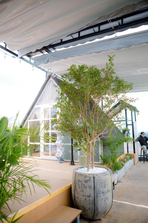 Steed Hotel דה לאט מראה חיצוני תמונה